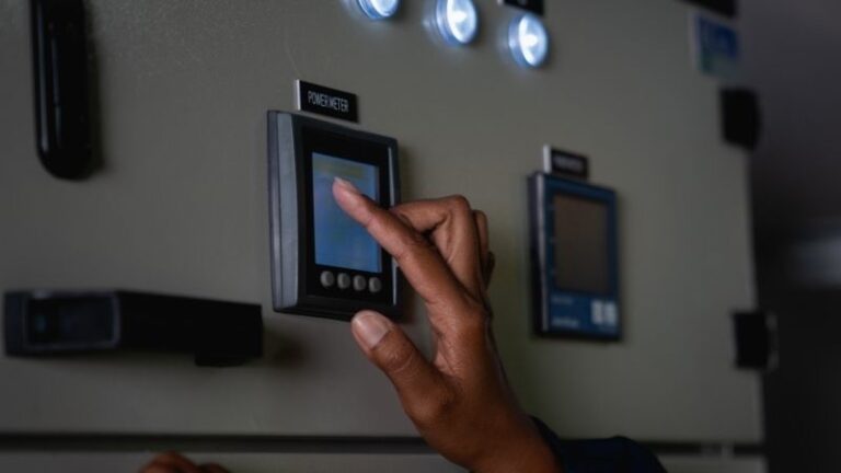 PLC Analog Input & Output: Testing & Troubleshooting Guide