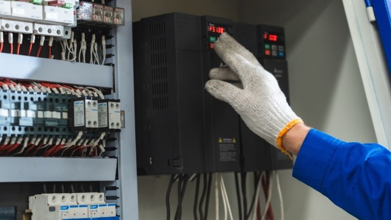 10 códigos de alarme comuns de servo drive Omron explicados 2 acionamento de frequência variável