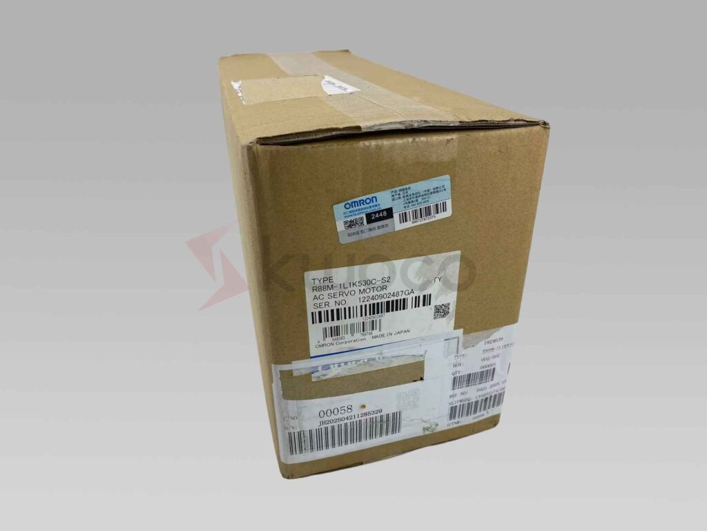 R88M-1L1K530C-S2 Servomoteur Omron 1,5 kW 400 VCA Expédition rapide 1 R88M-1L1K530C-S2