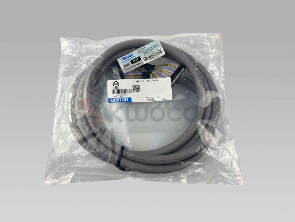 Кабель Omron XW2Z-200K 2 м В наличии 1 XW2Z-200K