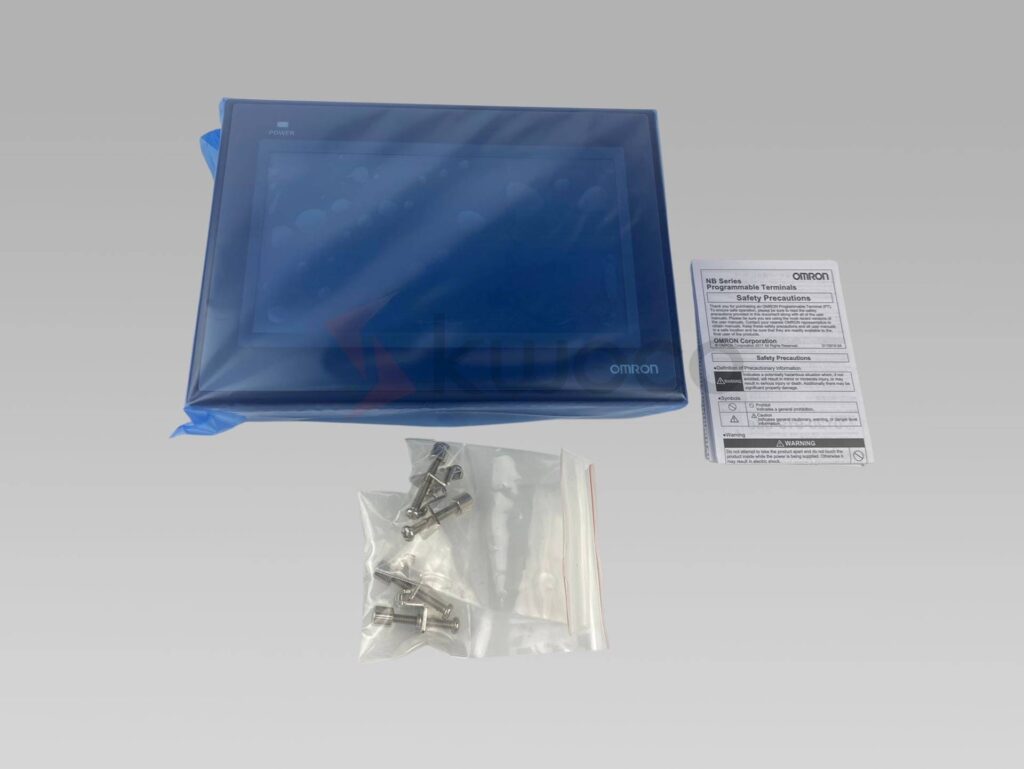 Omron NB7W-TW00B 7"-os HMI kijelző Raktáron 4 db NB7W-TW00B