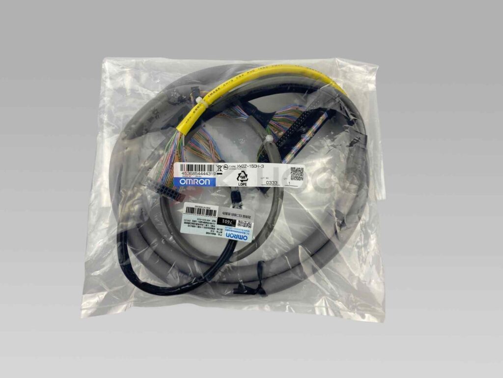 Kabel Penyambung Omron XW2Z-150H-3 Dalam Stok 2 XW2Z-150H-3