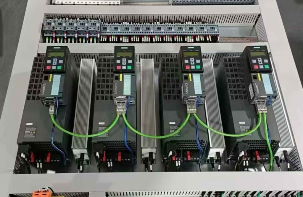 Omron CJ2M contre NX1P2